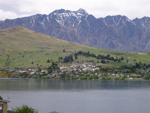 Hotels in Queenstown. Accommodation in Queenstown for Online Reservation